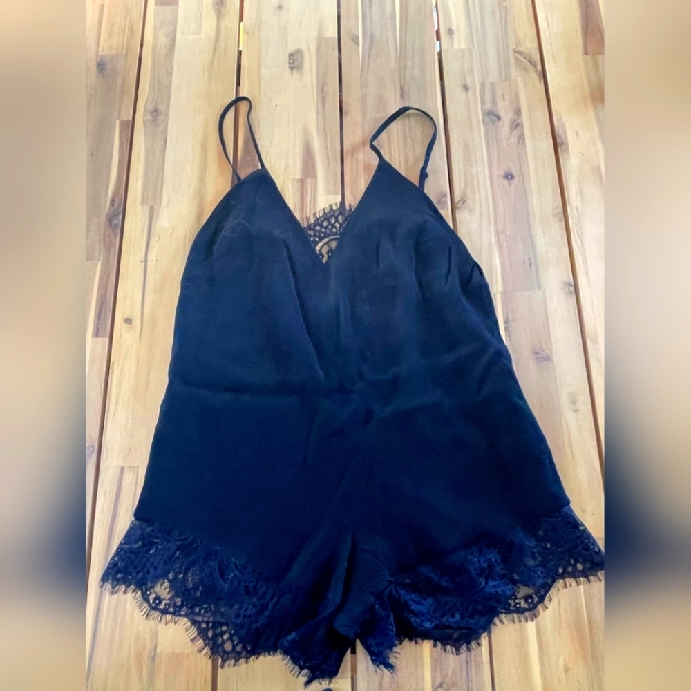 By The Way Womens Elegant Sexy Black Lace Trim‎ Shorts Romper Size Small